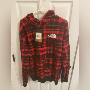 The North Face Unisex Holiday Printed Hoodie, Size L